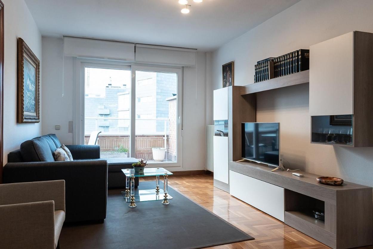 Coqueto Apartamento 2 Dormitorios Pamplona Exteriör bild