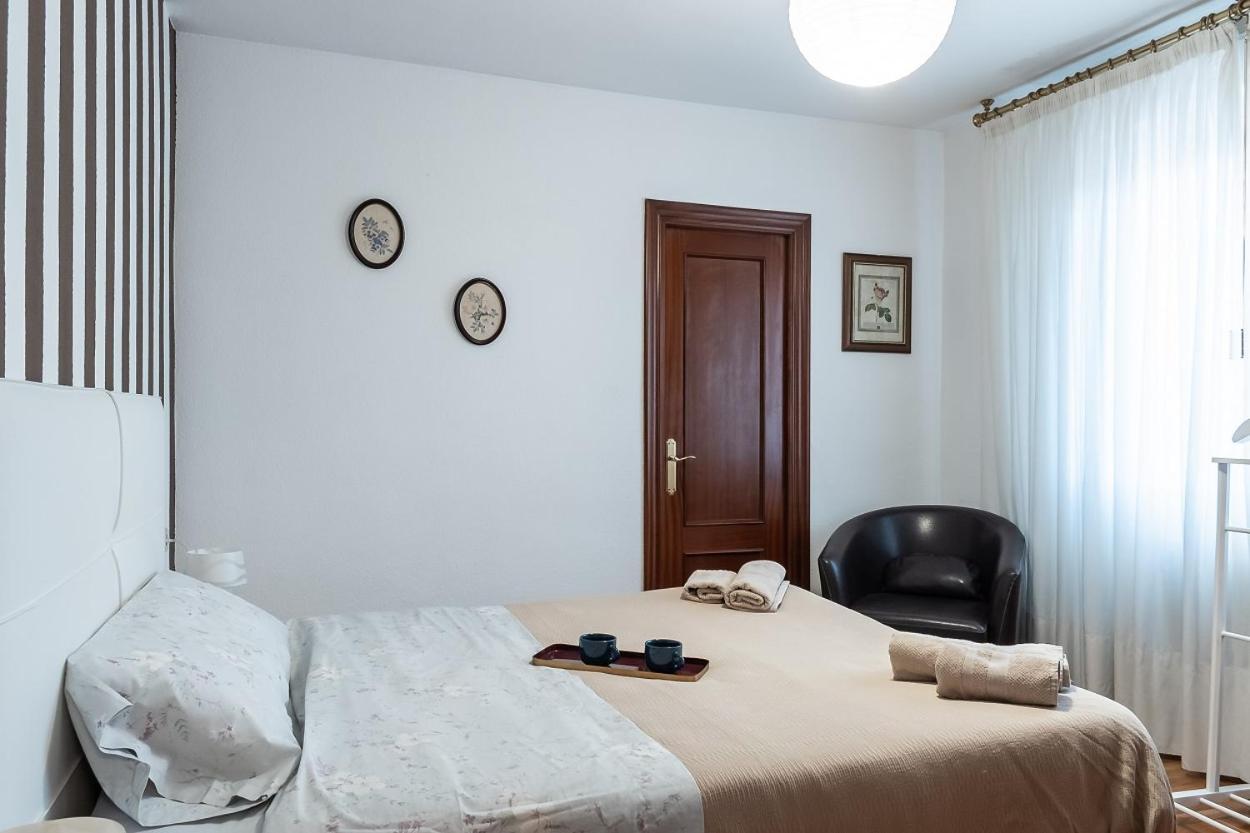 Coqueto Apartamento 2 Dormitorios Pamplona Exteriör bild