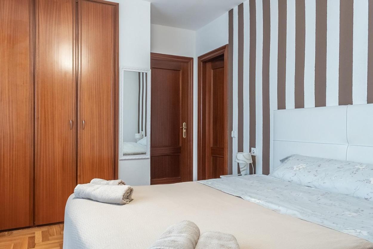Coqueto Apartamento 2 Dormitorios Pamplona Exteriör bild