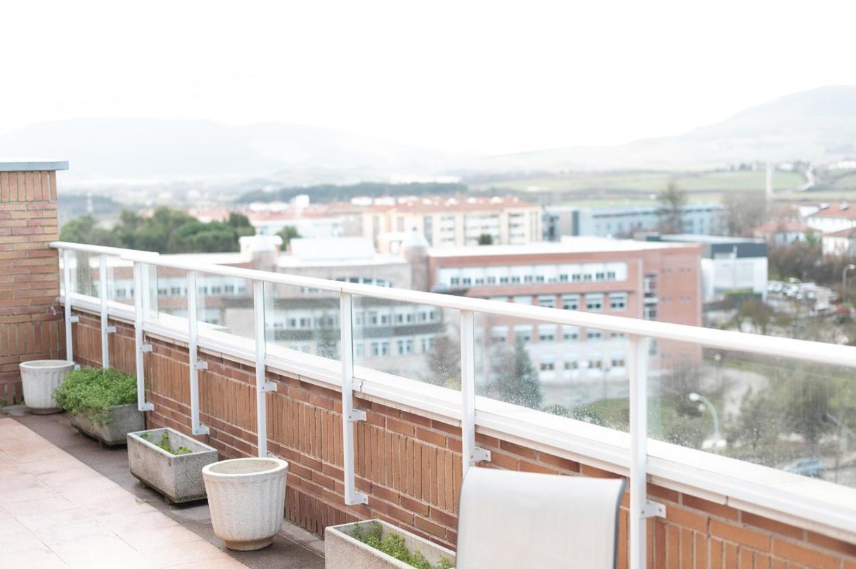 Coqueto Apartamento 2 Dormitorios Pamplona Exteriör bild